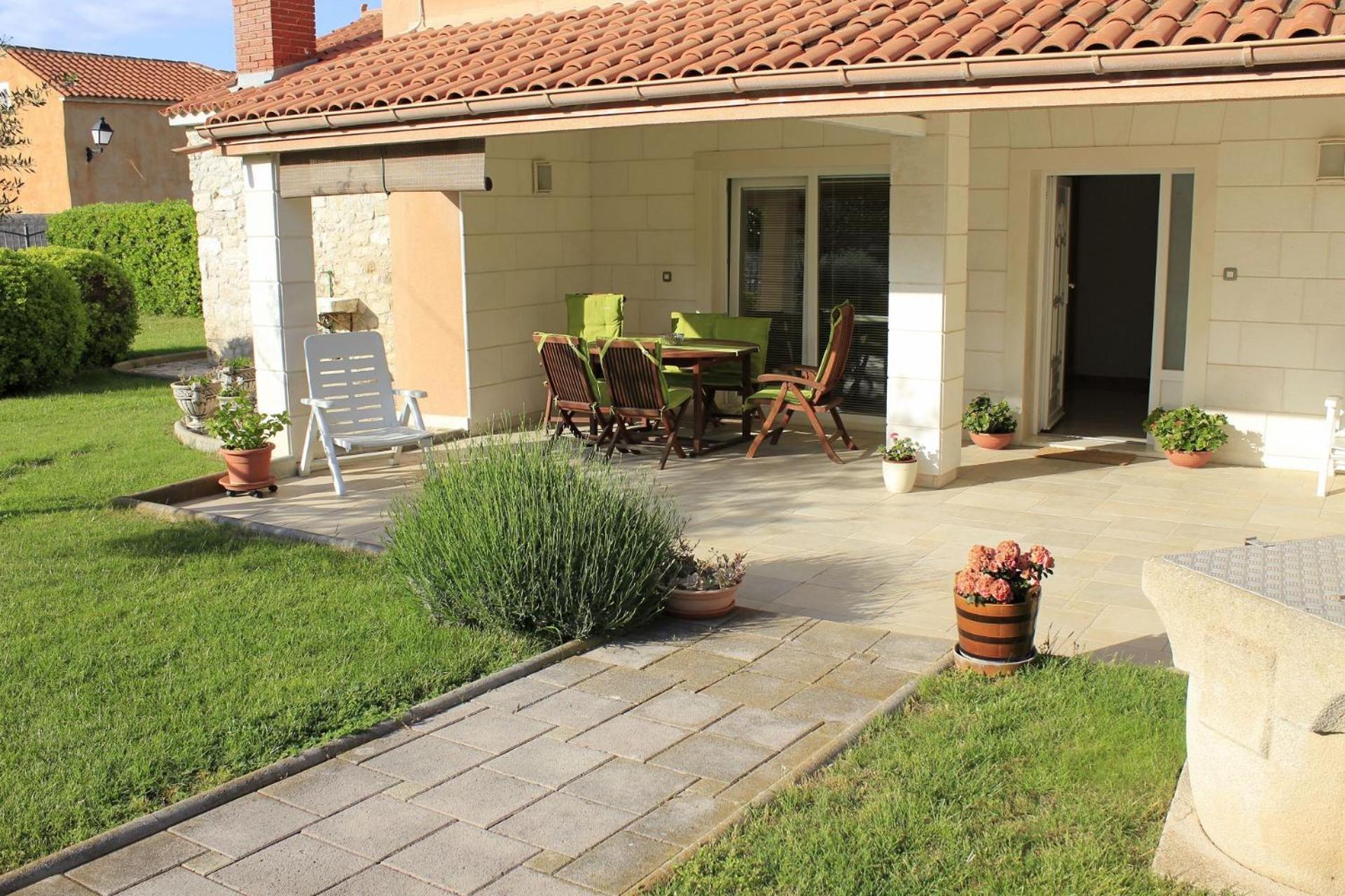 Holiday Home Old Town - Great Location Нін Екстер'єр фото